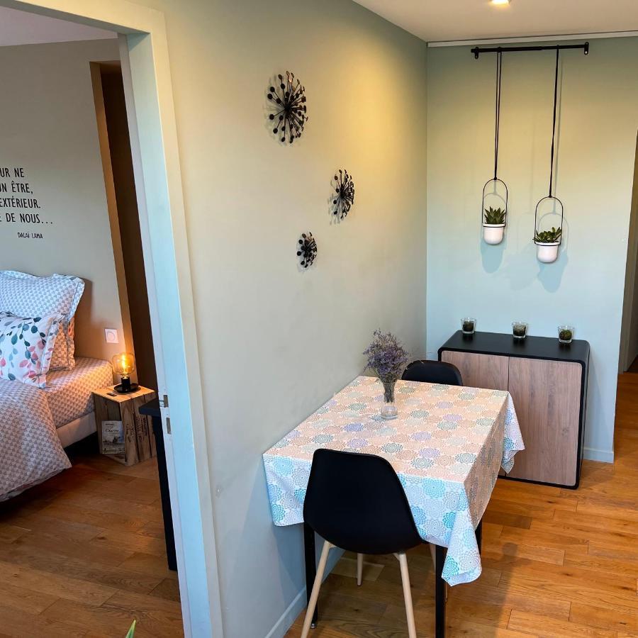 Au 10 Bed & Breakfast Luisant Zewnętrze zdjęcie