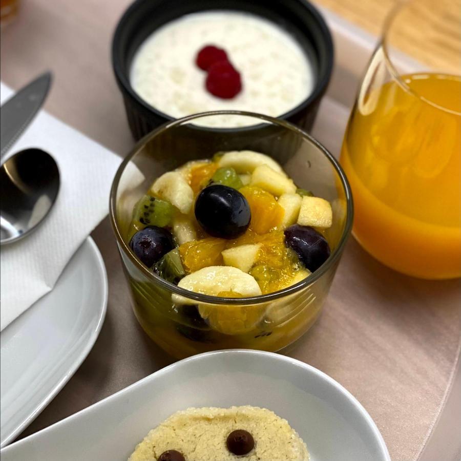 Au 10 Bed & Breakfast Luisant Zewnętrze zdjęcie